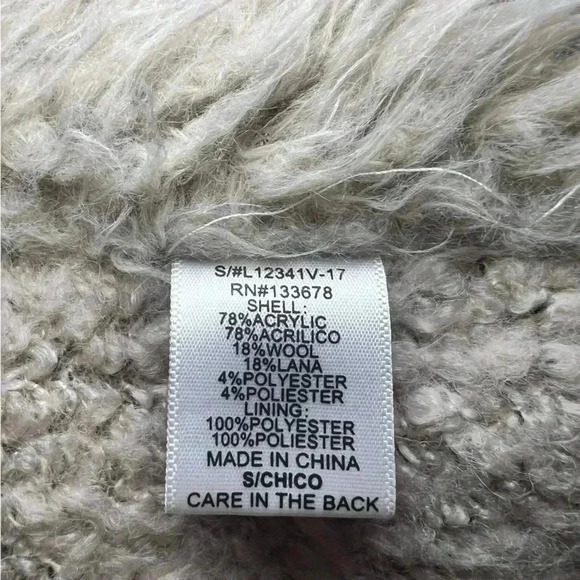 Fuzzy Vest with faux leather trim - Picture 11 of 12